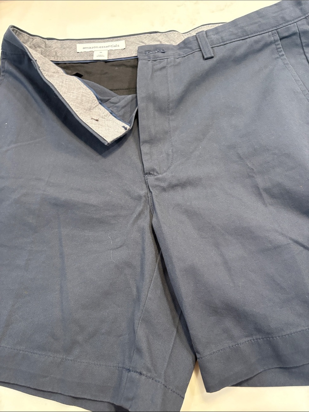 Amazon Essentials Men's Dark Blue Chino Shorts